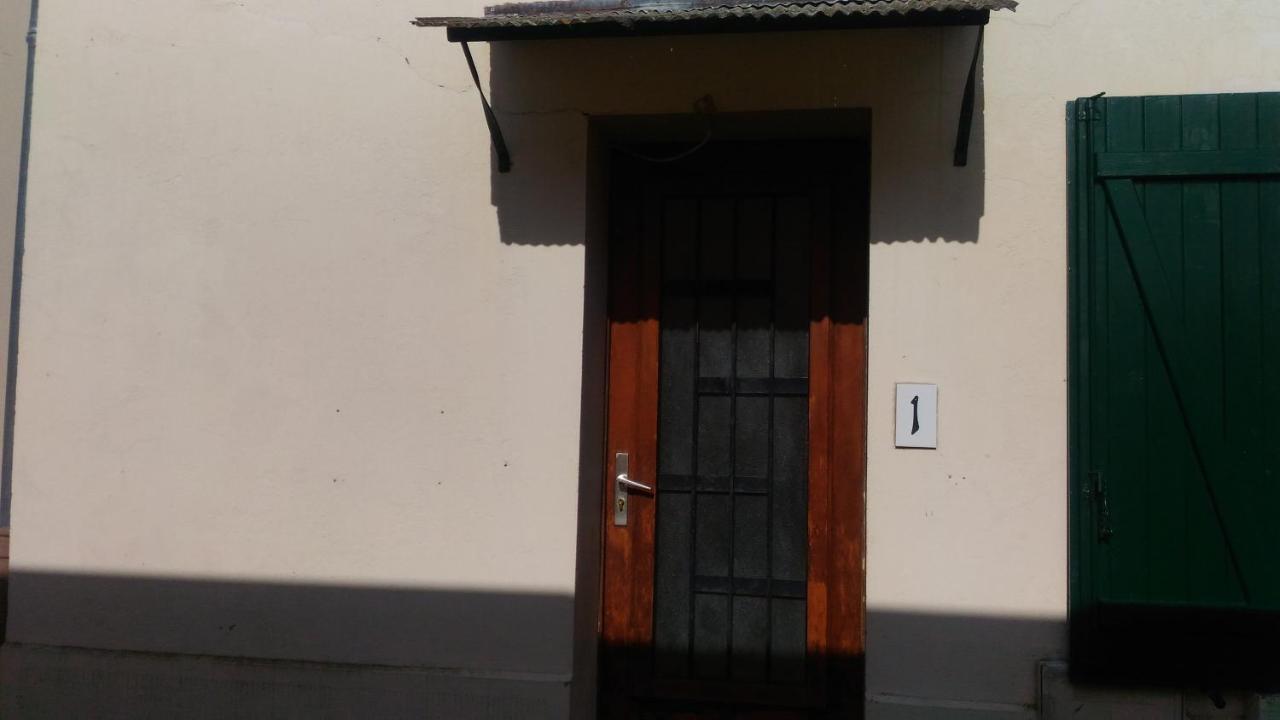 Maison En Location Fresnes Sur Marne Εξωτερικό φωτογραφία
